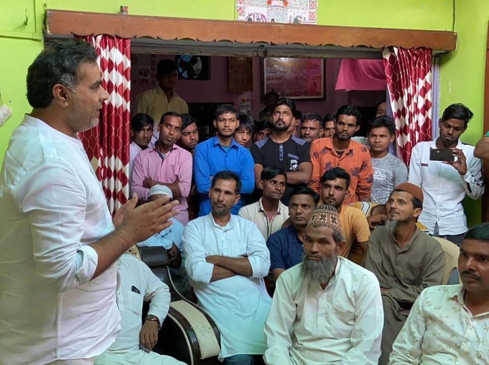 पावरलूम बुनकरों के बिजली के बिल में छूट बंद होने से बुनकरों में आक्रोश पावरलूम बुनकरों के बिजली के बिल में छूट बंद होने से बुनकरों में आक्रोश