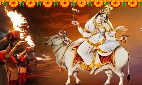 दुर्गाष्टमी विशेष : महागौरी पूजन हेतु मंत्र, स्तोत्र, कवच व ध्यान दुर्गाष्टमी विशेष : महागौरी पूजन हेतु मंत्र, स्तोत्र, कवच व ध्यान