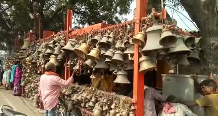 तड़वा बीर बाबा, घंटे वाले मंदिर के नाम से फेमस है तड़वा बीर बाबा, घंटे वाले मंदिर के नाम से फेमस है