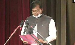 बिहार के शिक्षा मंत्री मेवालाल चौधरी ने दिया इस्तीफा बिहार के शिक्षा मंत्री मेवालाल चौधरी ने दिया इस्तीफा