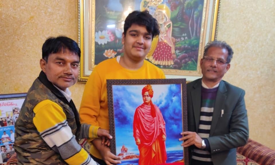 विद्यार्थी परिषद ने किया प्रतिभाओं को सम्मानित विद्यार्थी परिषद ने किया प्रतिभाओं को सम्मानित