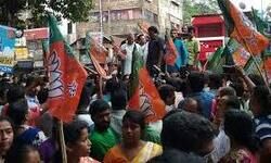 बीजेपी बंगाल में 5 रथयात्रा निकालेगी। ये पोरिवर्तन यात्रा फरवरी में होगी और बंगाल की सभी 294 सीटों से होकर गुजरेगी।