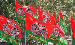 बिजनौर: पुलिस ने सपा नेताओं पर कसा शिकंजा. बिन अनुमति सपा ट्रैक्टर रैली में मचाया था उत्पात. पुलिस ने तीन सपाइयों को किया गिरफ्तार. संगीन धाराओं में किया केस दर्ज. पुलिस बाकी सपाइयों के ठिकानों पर दे रही दबिश. सपा नेताओं में मचा हड़कंप. थाना नगीना के जीतपुर इलाके का मामला. बिजनौर: पुलिस ने सपा नेताओं पर कसा शिकंजा. बिन अनुमति सपा ट्रैक्टर रैली में मचाया था उत्पात. पुलिस ने तीन सपाइयों को किया गिरफ्तार. संगीन धाराओं में किया केस दर्ज. पुलिस बाकी सपाइयों के ठिकानों पर दे रही दबिश. सपा नेताओं में मचा हड़कंप. थाना नगीना के जीतपुर इलाके का मामला.