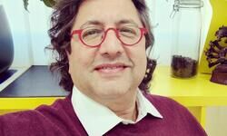 डॉ गौतम अलाहबादिया: वात्सल्य सुख के प्रदाता सूर्य