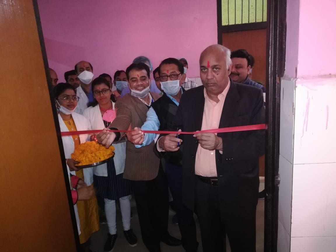सामुदायिक स्वास्थ्य केंद्र रामकोला में टू नाट मशीन का हुआ उद्घाटन। सामुदायिक स्वास्थ्य केंद्र रामकोला में टू नाट मशीन का हुआ उद्घाटन।
