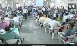 गुजरात - सभी 6 महानगरपालिकाओं में BJP को मिला स्पष्ट बहुमत गुजरात - सभी 6 महानगरपालिकाओं में BJP को मिला स्पष्ट बहुमत