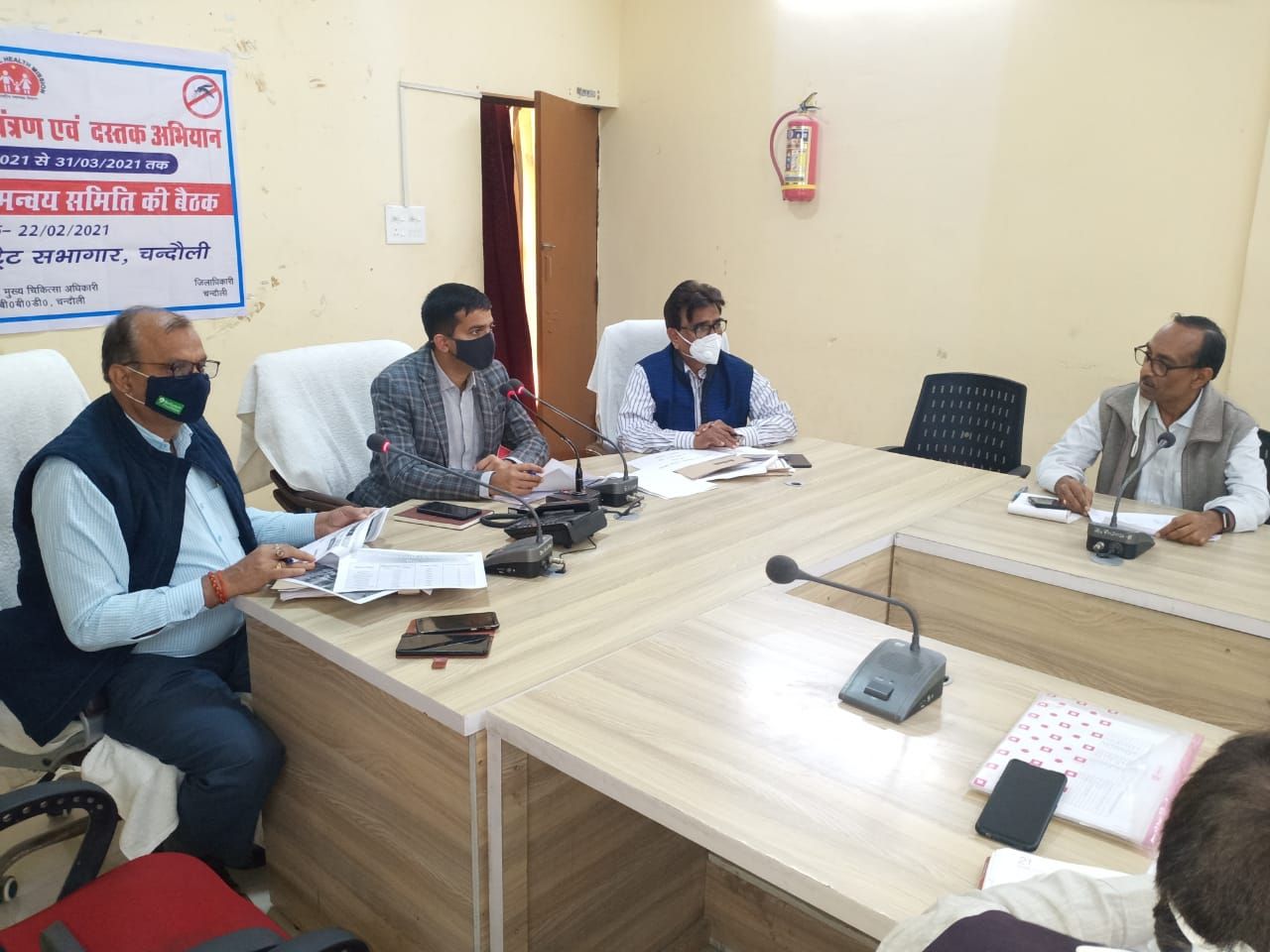 संचारी रोग नियत्रंण अभियान को शत-प्रतिशत बनायें सफल : डीएम संचारी रोग नियत्रंण अभियान को शत-प्रतिशत बनायें सफल : डीएम