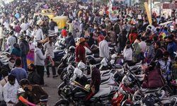 गुजरातः कोरोना के चलते कल से 31 मार्च तक वडोदरा, अहमदाबाद, सूरत, राजकोट में नाइट कर्फ्यू गुजरातः कोरोना के चलते कल से 31 मार्च तक वडोदरा, अहमदाबाद, सूरत, राजकोट में नाइट कर्फ्यू