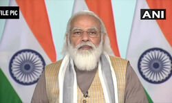 कोरोना के कहर के मद्देनजर, इसके संबंधित मुद्दों और टीकाकरण की समीक्षा के लिए प्रधानमंत्री अब एक उच्च-स्तरीय बैठक ले रहे हैं. बैठक में कैबिनेट सचिव, प्रधानमंत्री के प्रधान सचिव, स्वास्थ्य सचिव, डॉ विनोद पॉल सहित सभी वरिष्ठ अधिकारी भाग ले रहे हैं. कोरोना के कहर के मद्देनजर, इसके संबंधित मुद्दों और टीकाकरण की समीक्षा के लिए प्रधानमंत्री अब एक उच्च-स्तरीय बैठक ले रहे हैं. बैठक में कैबिनेट सचिव, प्रधानमंत्री के प्रधान सचिव, स्वास्थ्य सचिव, डॉ विनोद पॉल सहित सभी वरिष्ठ अधिकारी भाग ले रहे हैं.