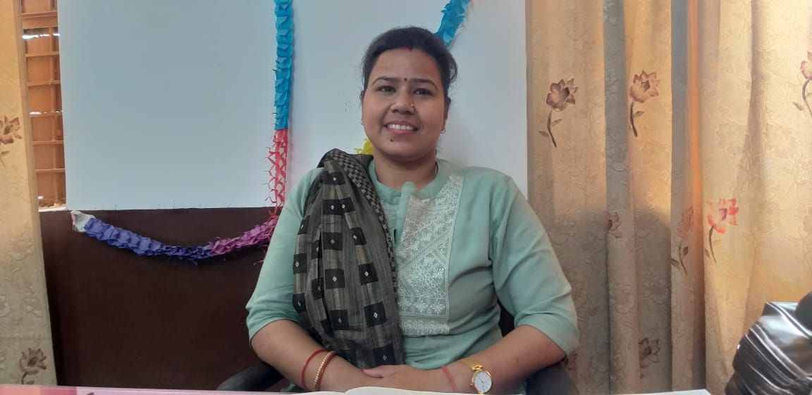 शिक्षिका पूनम मधुकर ने संभाला सहायक खण्ड शिक्षा अधिकारी का कार्यभार शिक्षिका पूनम मधुकर ने संभाला सहायक खण्ड शिक्षा अधिकारी का कार्यभार