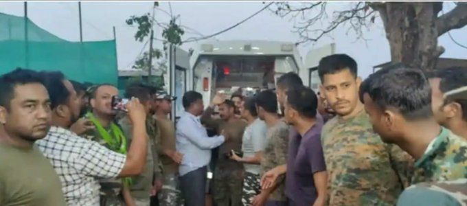 नक्सलियों के चंगुल से CRPF जवान राकेश्वर सिंह आजाद, 3 अप्रैल को बनाए गए थे बंधक