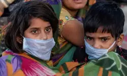 कोरोना की दूसरी लहर का असर बच्चों पर, सूरत में 14 दिन के बच्चे की मौत, हरियाणा में 8% बच्चे संक्रमित कोरोना की दूसरी लहर का असर बच्चों पर, सूरत में 14 दिन के बच्चे की मौत, हरियाणा में 8% बच्चे संक्रमित