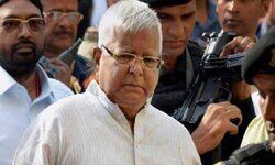 लालू यादव को दुमका कोषागर केस में जमानत, जेल से बाहर आने का रास्ता साफ लालू यादव को दुमका कोषागर केस में जमानत, जेल से बाहर आने का रास्ता साफ