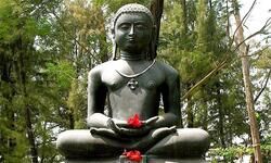 अहिंसा के मूर्तिमान के प्रतीक - भगवान महावीर