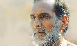 पुण्यतिथिः पूर्वांचल का वो बागी नेता जिसने कभी इंदिरा गांधी तो कभी राजीव को नकारा, जानें युवा तुर्क के पीएम की कुर्सी तक पहुंचने की कहानी पुण्यतिथिः पूर्वांचल का वो बागी नेता जिसने कभी इंदिरा गांधी तो कभी राजीव को नकारा, जानें युवा तुर्क के पीएम की कुर्सी तक पहुंचने की कहानी