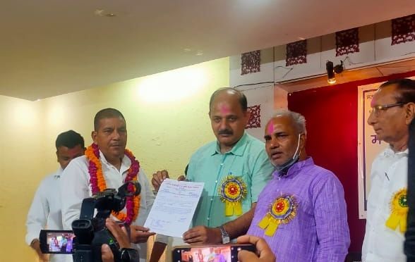 अजीत सिंह बने प्रधान संघ के वाराणसी मंडल उपाध्यक्ष अजीत सिंह बने प्रधान संघ के वाराणसी मंडल उपाध्यक्ष