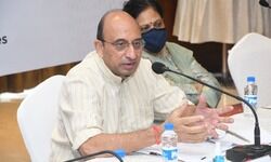 प्रदेश सरकार टीबी उन्मूलन हेतु प्रतिबद्ध ;जनांदोलन की आवश्यकता : स्वस्थ्य मंत्री