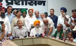 प्रशासन और किसानों के बीच समझौता, न्यायिक जांच के साथ ही छुट्टी पर भेजे गए तत्कालीन एसडीएम