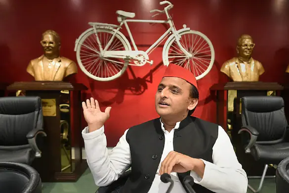 भाजपा धन-बल की समर्थक और सामाजिक न्याय की विरोधी : अखिलेश यादव भाजपा धन-बल की समर्थक और सामाजिक न्याय की विरोधी : अखिलेश यादव
