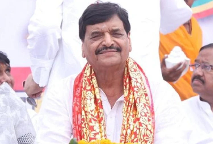 लखीमपुर हिंसा पर शिवपाल ने कहा- केंद्रीय गृहमंत्री अमित शाह को देना चाहिए इस्तीफा लखीमपुर हिंसा पर शिवपाल ने कहा- केंद्रीय गृहमंत्री अमित शाह को देना चाहिए इस्तीफा