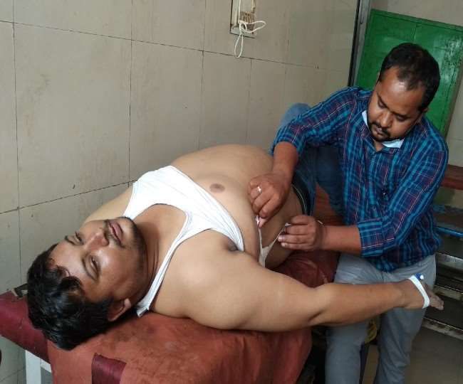 बहराइच में बैंक आफ बड़ौदा के बैंकिंग कोरेस्पोंडेंट संचालक को मारी गोली बहराइच में बैंक आफ बड़ौदा के बैंकिंग कोरेस्पोंडेंट संचालक को मारी गोली