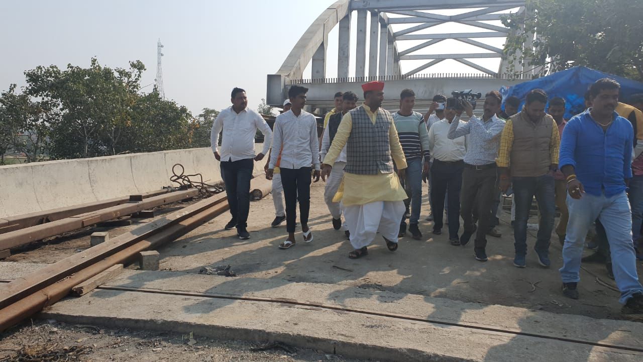 पुल निर्माण में जल्दबाजी हो सकती है जानलेवा : मनोज सिंह डब्लू