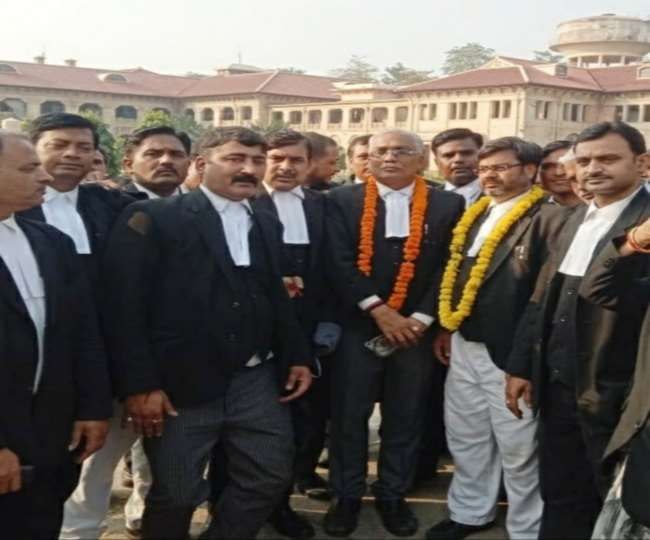 आरके ओझा नए अध्यक्ष, वरिष्ठ उपाध्यक्ष मनोज व महासचिव पद पर एसडी सिंह जीते आरके ओझा नए अध्यक्ष, वरिष्ठ उपाध्यक्ष मनोज व महासचिव पद पर एसडी सिंह जीते