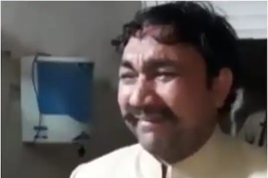 बसपा में टिकट बिक्री! पुलिस थाने में फूट-फूटकर रोए अरशद राणा, 67 लाख हड़पने का आरोप, देखें Video बसपा में टिकट बिक्री! पुलिस थाने में फूट-फूटकर रोए अरशद राणा, 67 लाख हड़पने का आरोप, देखें Video