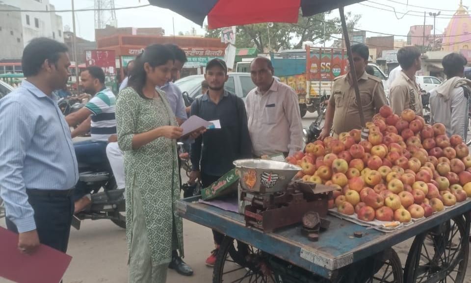 सिंगल यूज़ प्लास्टिक के विरुद्ध अभियान, मिल रहा जनसमर्थन