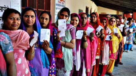 लोकसभा चुनाव में महिला वोटर्स कितने महत्वपूर्ण?