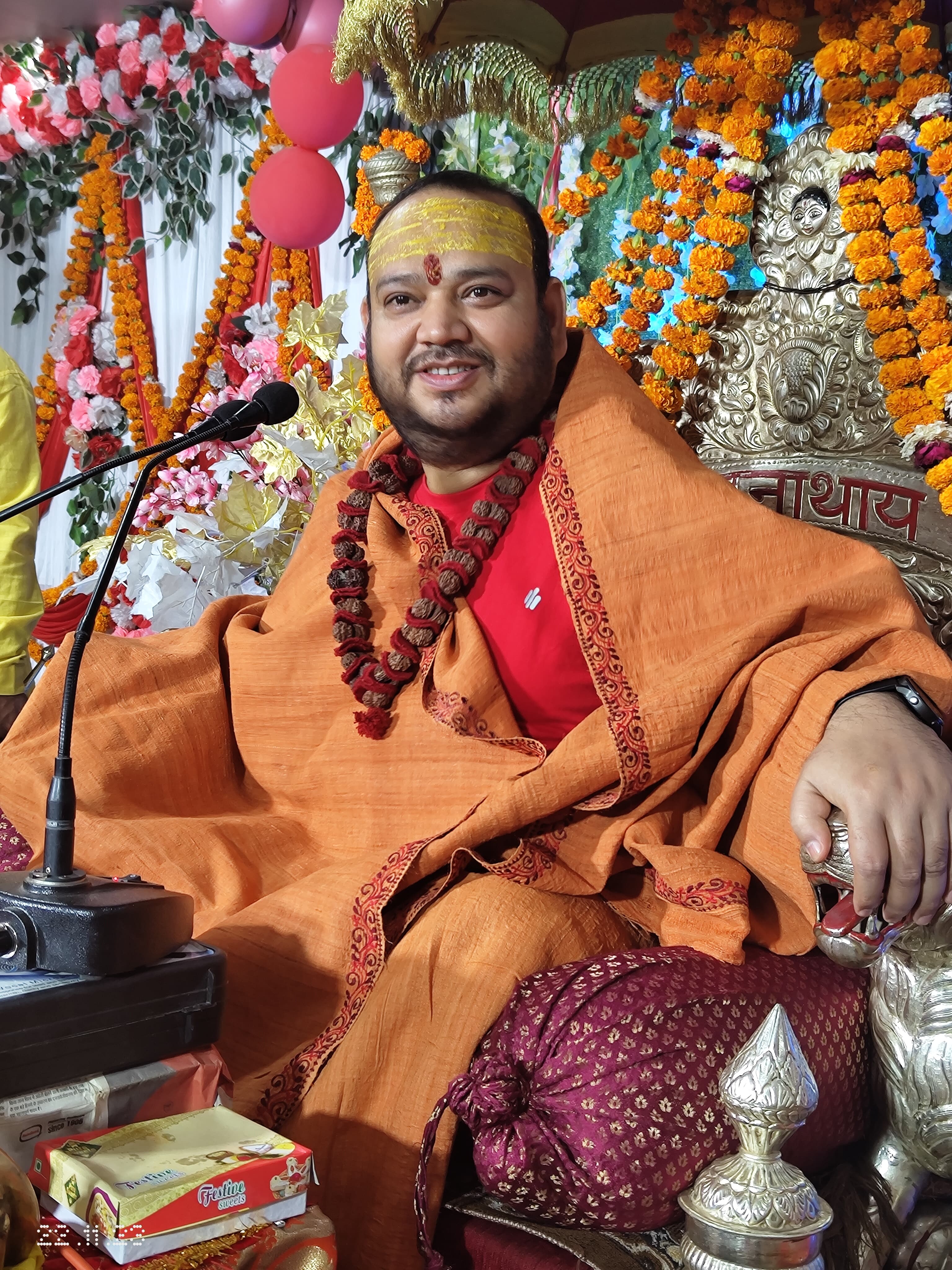 धर्म को न मानने वाले लोग अधर्मी और अशुद्ध होते हैं: स्वामी रवि गिरी धर्म को न मानने वाले लोग अधर्मी और अशुद्ध होते हैं: स्वामी रवि गिरी