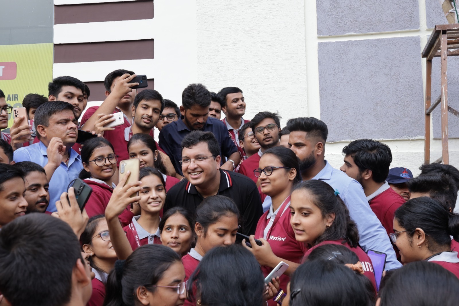 मोशन एजुकेशन का बड़ा कदम: 100 नए केंद्रों का आयोजन आने वाले साल मोशन एजुकेशन का बड़ा कदम: 100 नए केंद्रों का आयोजन आने वाले साल
