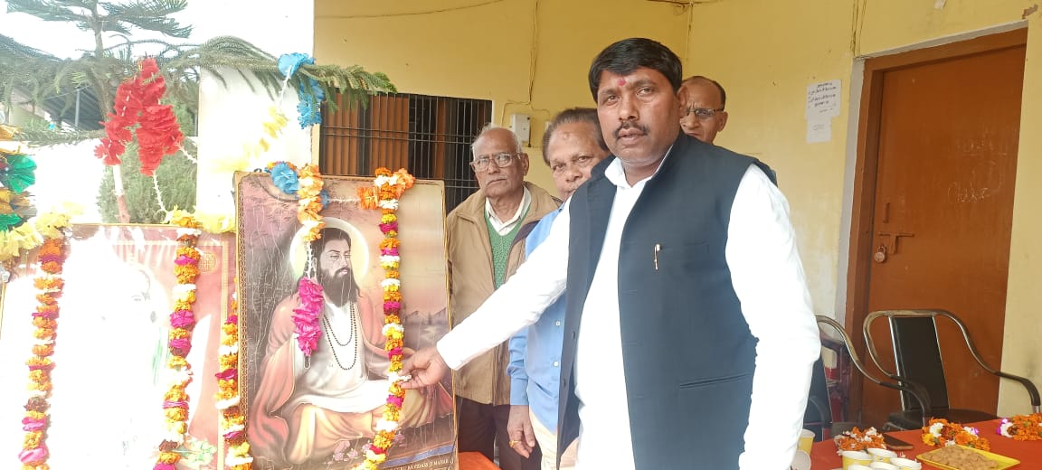 संत शिरोमणि रविदास के विचार आज भी है प्रासंगिक: सुरेश यादव संत शिरोमणि रविदास के विचार आज भी है प्रासंगिक: सुरेश यादव