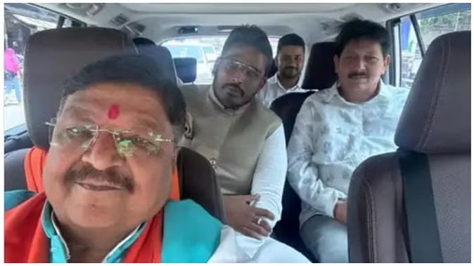 इंदौर के कांग्रेस प्रत्याशी ने नामांकन वापस लिया, कैलाश ने कार में साथ बैठाया, भाजपा में किया स्वागत