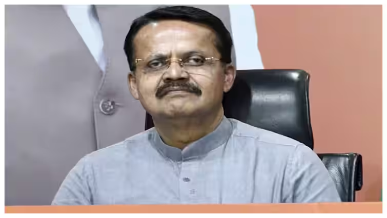 कौन हैं भर्तृहरि महताब? जो होंगे लोकसभा के प्रोटेम स्पीकर कौन हैं भर्तृहरि महताब? जो होंगे लोकसभा के प्रोटेम स्पीकर