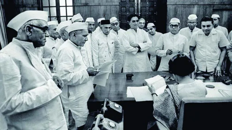 25 जून को क्यों सरकार ने संविधान हत्या दिवस घोषित किया? क्या हुआ था इस दिन...जानें वो काला फैसला