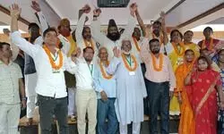 राष्ट्रीय जनक्रांति मोर्चा का प्रथम महाधिवेशन संपन्न। राष्ट्रीय जनक्रांति मोर्चा का प्रथम महाधिवेशन संपन्न।