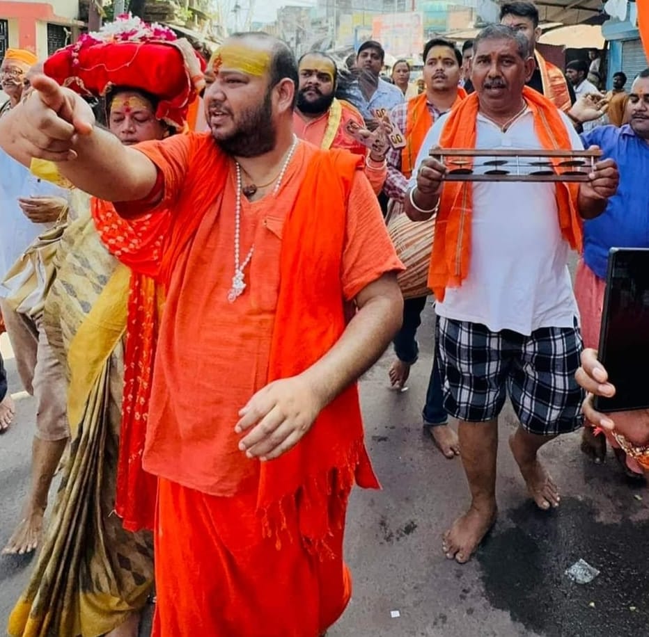 पितृ पक्ष में भागवत कथा सुनने से पितरों को मिलती है शांति : स्वामी रवि गिरी