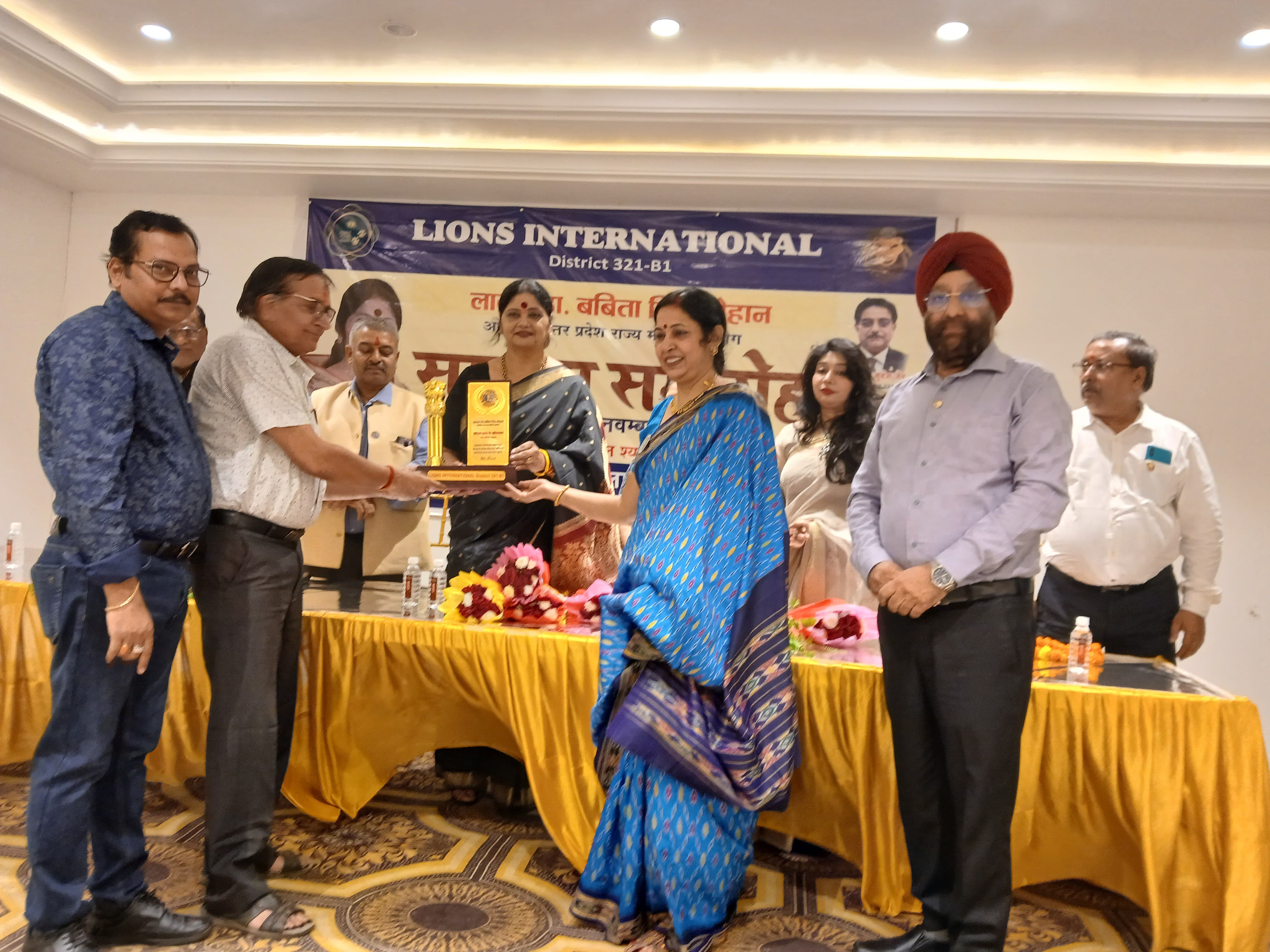 अध्यक्ष राज्य महिला आयोग का जिले में भव्य स्वागत अध्यक्ष राज्य महिला आयोग का जिले में भव्य स्वागत