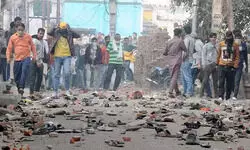 संभल हिंसा पर आरोपियों पर योगी सरकार सख्त, सार्वजनिक जगहों पर लगेंगे पत्थरबाजों के पोस्टर संभल हिंसा पर आरोपियों पर योगी सरकार सख्त, सार्वजनिक जगहों पर लगेंगे पत्थरबाजों के पोस्टर