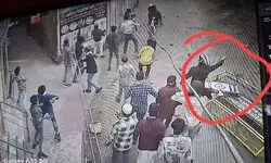 संभल हिंसा के आरोपियों की फोटो आई सामने, प्रसाशन ने किया जारी संभल हिंसा के आरोपियों की फोटो आई सामने, प्रसाशन ने किया जारी