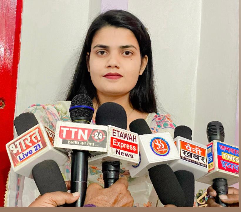 इंस्टाग्राम पर छाई महेवा की रिचा सिंह, रील्स हुई बायरल, 50 लाख लोगों ने देखी इंस्टाग्राम पर छाई महेवा की रिचा सिंह, रील्स हुई बायरल, 50 लाख लोगों ने देखी