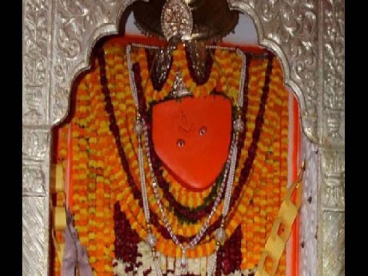 मंगलवार को करें इस स्तोत्र का पाठ, संकटमोचन हनुमान जी दूर करेंगे हर संकट मंगलवार को करें इस स्तोत्र का पाठ, संकटमोचन हनुमान जी दूर करेंगे हर संकट