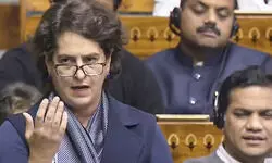 प्रियंका ने पहले ही भाषण में योगी सरकार को घेरा, प्रियंका ने पहले ही भाषण में योगी सरकार को घेरा,