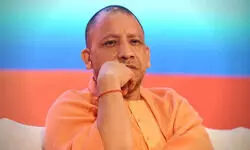 योगी जी का UP इन्वेस्टमेंट प्लान हवा-हवाई, महाराष्ट्र और कर्नाटक बने निवेशकों की पहली पसंद योगी जी का UP इन्वेस्टमेंट प्लान हवा-हवाई, महाराष्ट्र और कर्नाटक बने निवेशकों की पहली पसंद