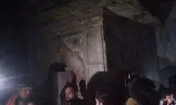 अलीगढ़ में फिर मिला मंदिर: सराय मियां में सालों से था बंद, खंडित मिलीं मूर्तियां अलीगढ़ में फिर मिला मंदिर: सराय मियां में सालों से था बंद, खंडित मिलीं मूर्तियां