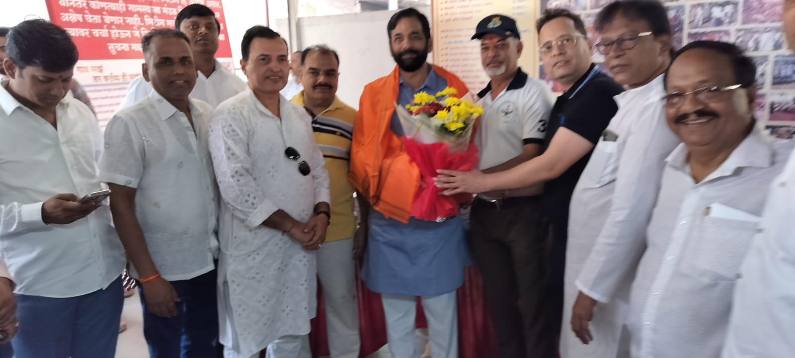 स्वास्थ्य जागरूकता और सेवा का अनुकरणीय प्रयास स्वास्थ्य जागरूकता और सेवा का अनुकरणीय प्रयास