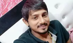 तुम्हें सिर्फ पैसे से मतलब..., मां और भाई के अत्याचार से तंग आकर युवक ने किया आत्महत्या तुम्हें सिर्फ पैसे से मतलब..., मां और भाई के अत्याचार से तंग आकर युवक ने किया आत्महत्या