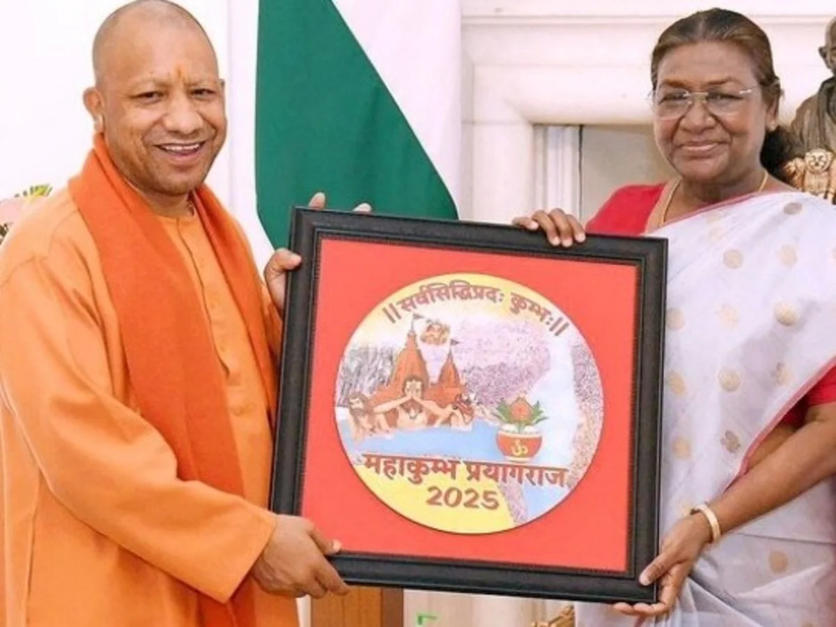 सीएम योगी ने की राष्ट्रपति और उप राष्ट्रपति से मुलाकात, महाकुंभ में आने का दिया न्योता, दिए उपहार भी सीएम योगी ने की राष्ट्रपति और उप राष्ट्रपति से मुलाकात, महाकुंभ में आने का दिया न्योता, दिए उपहार भी