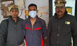 рдкрддрд┐-рдкрддреНрдиреА рдХреЛ рд╕рдордЭрд╛рдиреЗ рдЧрдпрд╛, рдЦреБрдж рдЗрд╢реНрдХ рдХрд░ рдмреИрдард╛ рд╕рд┐рдкрд╛рд╣реА; 4 рдорд╣реАрдиреЗ рдмрд╛рдж рдкреНрд░реЗрдорд┐рдХрд╛ рдХреЛ рдЧрд▓рд╛ рджрдмрд╛рдХрд░ рдорд╛рд░ рдбрд╛рд▓рд╛ рдкрддрд┐-рдкрддреНрдиреА рдХреЛ рд╕рдордЭрд╛рдиреЗ рдЧрдпрд╛, рдЦреБрдж рдЗрд╢реНрдХ рдХрд░ рдмреИрдард╛ рд╕рд┐рдкрд╛рд╣реА; 4 рдорд╣реАрдиреЗ рдмрд╛рдж рдкреНрд░реЗрдорд┐рдХрд╛ рдХреЛ рдЧрд▓рд╛ рджрдмрд╛рдХрд░ рдорд╛рд░ рдбрд╛рд▓рд╛